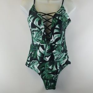 Dilinte One Piece Bathing Suit, size M, NWT